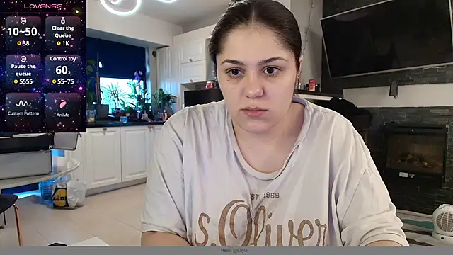 Layla- online show from 01.21.25