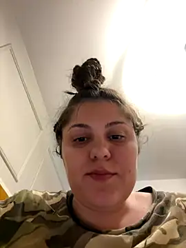 Layla- online show from 09.15.25