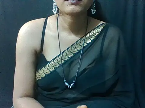 Snapshot of sugandha_bhabhi chatting on 10.09.25 sugandha bhabhi online show from 10.09.25