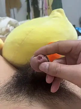 Snapshot of as147859AS chatting on 10.18.25 as147859AS online show from 10.18.25