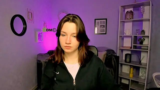 Snapshot of helli_belli chatting on 03.12.25 helli belli online show from 03.12.25