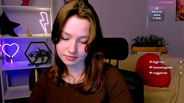 Snapshot of helli_belli chatting on 03.16.25 helli belli online show from 03.16.25