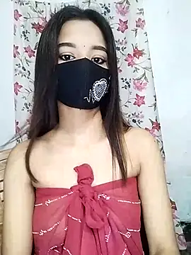 Snapshot of Orna-1 chatting on 09.23.25 Orna-1 online show from 09.23.25