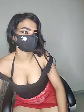 Snapshot of Noor-Bold chatting on 03.11.25 Noor-Bold online show from 03.11.25