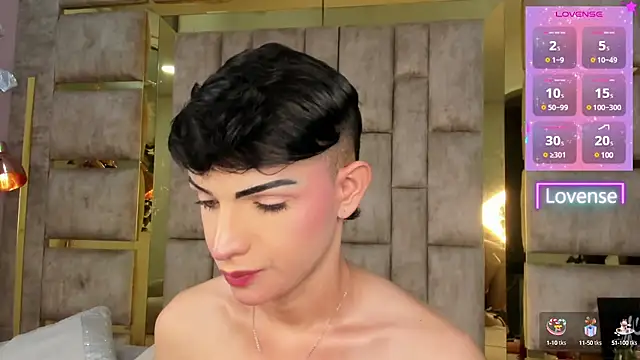 Dylan Turnerr online show from 03.12.25