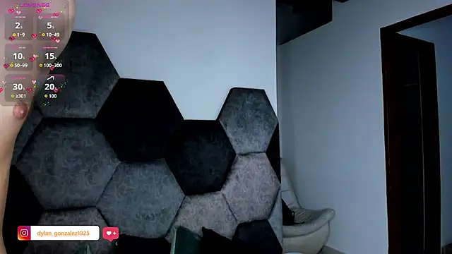 Dylan Turnerr online show from 09.09.25