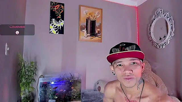 CRAZY-BOY99 online show from 11.25.25