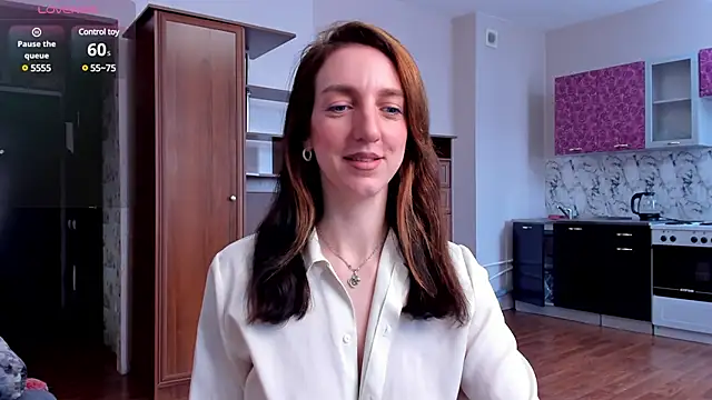 Snapshot of desired_zzoya chatting on 03.04.25 desired zzoya online show from 03.04.25