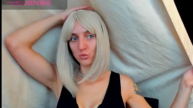 Snapshot of desired_zzoya chatting on 10.07.25 desired zzoya online show from 10.07.25