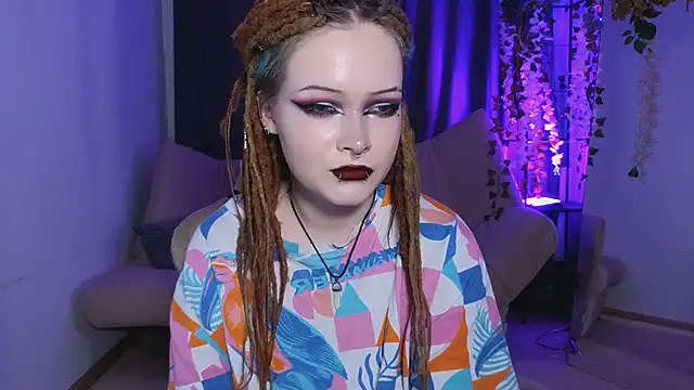 Snapshot of NicoleFlloret chatting on 03.05.25 NicoleFlloret online show from 03.05.25