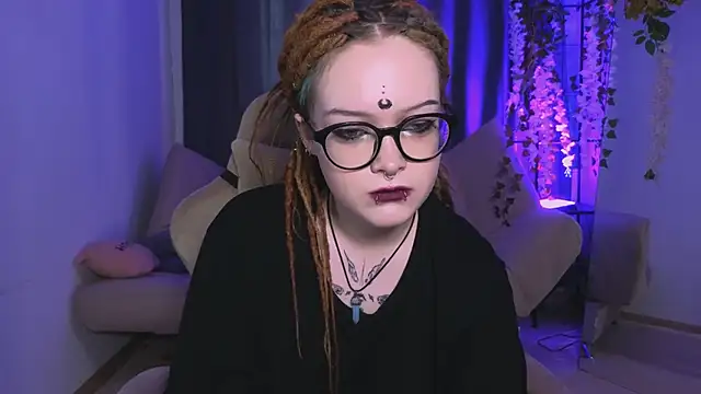 Snapshot of NicoleFlloret chatting on 03.06.25 NicoleFlloret online show from 03.06.25