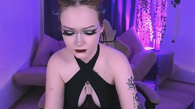 Snapshot of NicoleFlloret chatting on 03.12.25 NicoleFlloret online show from 03.12.25