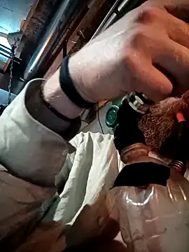 Snapshot of SirJonBradley chatting on 09.20.25 SirJonBradley online show from 09.20.25