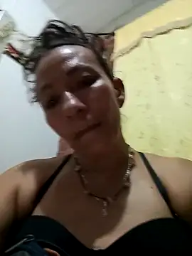 Snapshot of Antonela45 chatting on 03.23.25 Antonela45 online show from 03.23.25