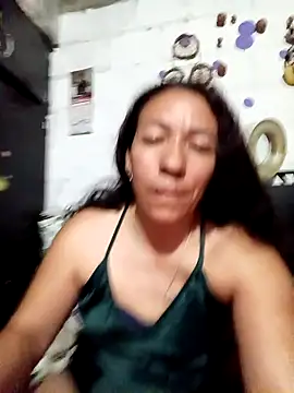 Snapshot of Antonela45 chatting on 09.26.25 Antonela45 online show from 09.26.25