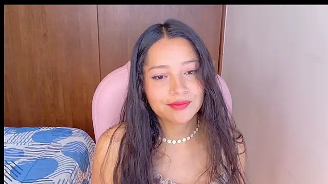 Snapshot of Be_Evil chatting on 10.06.25 Be Evil online show from 10.06.25