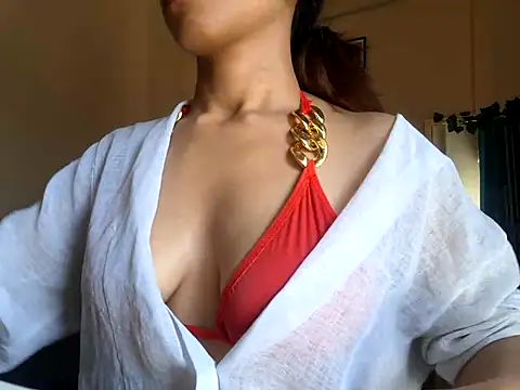 Queen Ayeshaa online show from 03.12.25