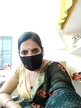 Snapshot of fuunshashi chatting on 03.18.25 fuunshashi online show from 03.18.25