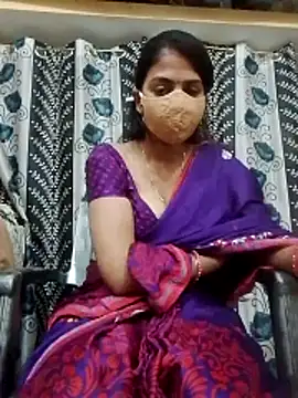 Snapshot of fuunshashi chatting on 11.29.25 fuunshashi online show from 11.29.25