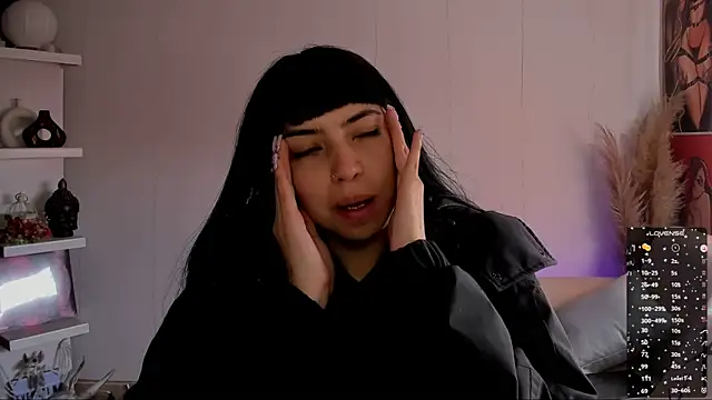 Snapshot of Saraa_Desiree chatting on 09.17.25 Saraa Desiree online show from 09.17.25