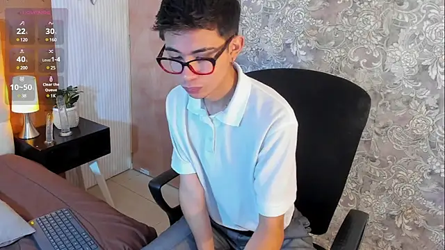 Snapshot of dads_rider chatting on 03.20.25 dads rider online show from 03.20.25