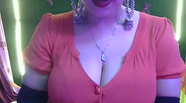 Snapshot of Hot_Anshi120 chatting on 03.21.25 Hot Anshi120 online show from 03.21.25