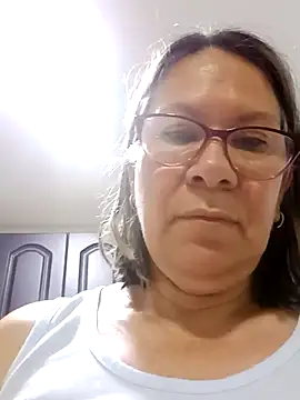 Snapshot of victoria_wayne chatting on 03.07.25 victoria wayne online show from 03.07.25