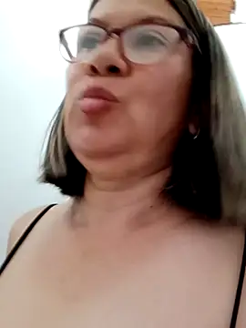 Snapshot of victoria_wayne chatting on 03.15.25 victoria wayne online show from 03.15.25