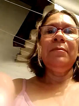 Snapshot of victoria_wayne chatting on 03.22.25 victoria wayne online show from 03.22.25