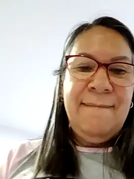 Snapshot of victoria_wayne chatting on 10.06.25 victoria wayne online show from 10.06.25