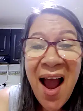 Snapshot of victoria_wayne chatting on 11.06.25 victoria wayne online show from 11.06.25