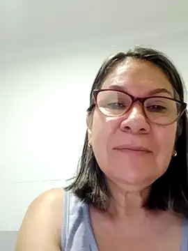 Snapshot of victoria_wayne chatting on 11.13.25 victoria wayne online show from 11.13.25