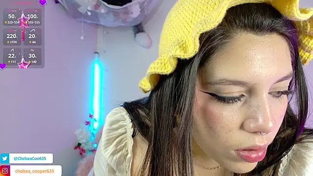 Snapshot of chelsea__coo chatting on 03.12.25 chelsea  coo online show from 03.12.25