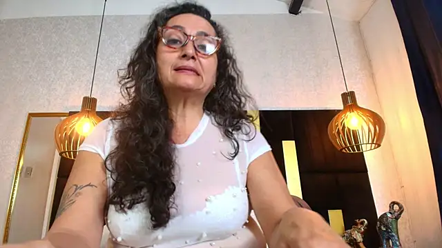 AlessandraLeroy online show from 11.11.25