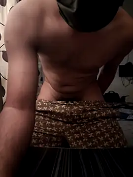 Snapshot of Rahulpune chatting on 11.04.25 Rahulpune online show from 11.04.25