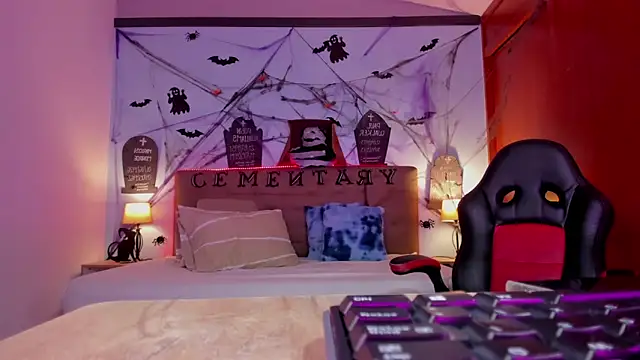  Lilly miller online show from 10.28.25