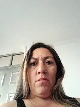 Luna-nevada online show from 11.10.25