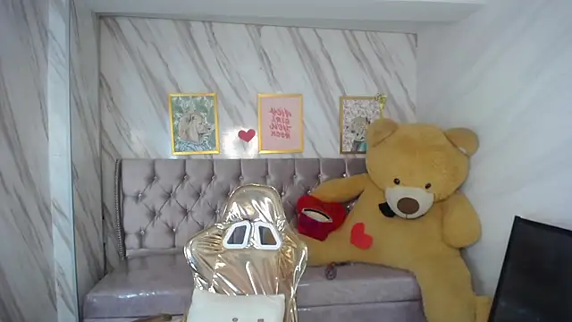 Snapshot of _wendy_b chatting on 03.12.25  wendy b online show from 03.12.25