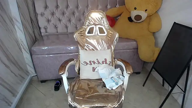 Snapshot of _wendy_b chatting on 03.13.25  wendy b online show from 03.13.25