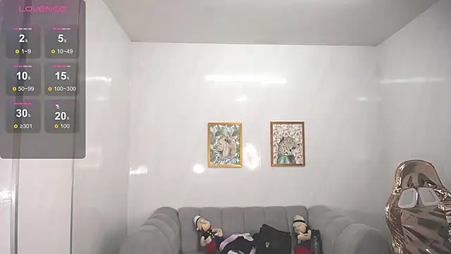 Snapshot of _wendy_b chatting on 03.22.25  wendy b online show from 03.22.25