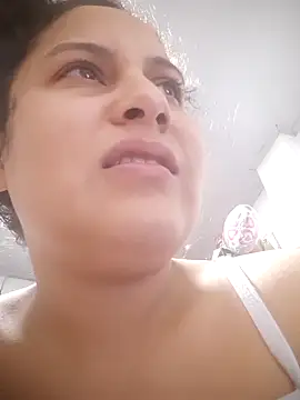 esmeralda jadees online show from 03.07.25