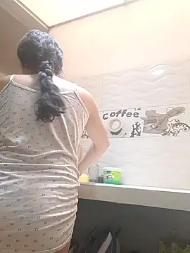 esmeralda jadees online show from 03.07.25