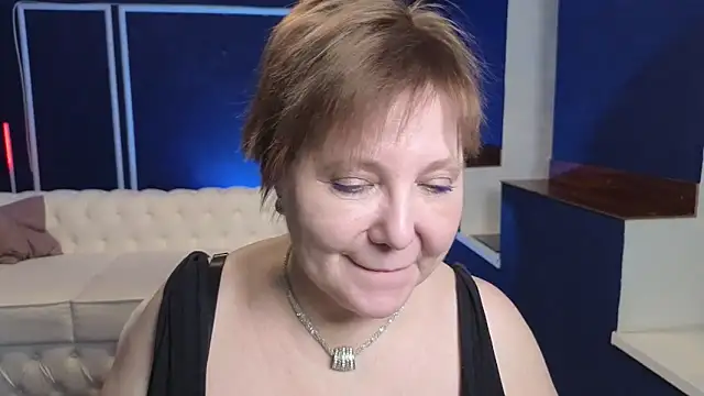 Snapshot of Kira_Kenet chatting on 03.10.25 Kira Kenet online show from 03.10.25