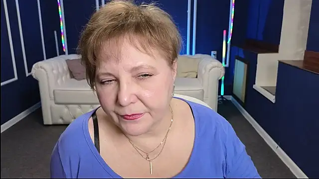 Snapshot of Kira_Kenet chatting on 03.21.25 Kira Kenet online show from 03.21.25