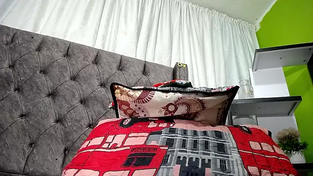 ANA-BULLOCK- online show from 11.23.25