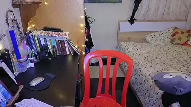 ValkaBlue online show from 09.27.25