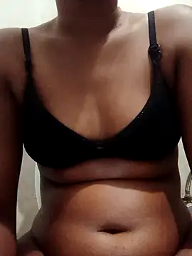 Snapshot of naughtyreva chatting on 03.19.25 naughtyreva online show from 03.19.25