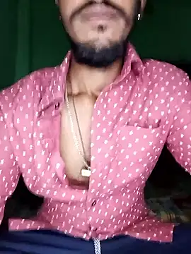 Snapshot of RanaSort chatting on 11.14.25 RanaSort online show from 11.14.25