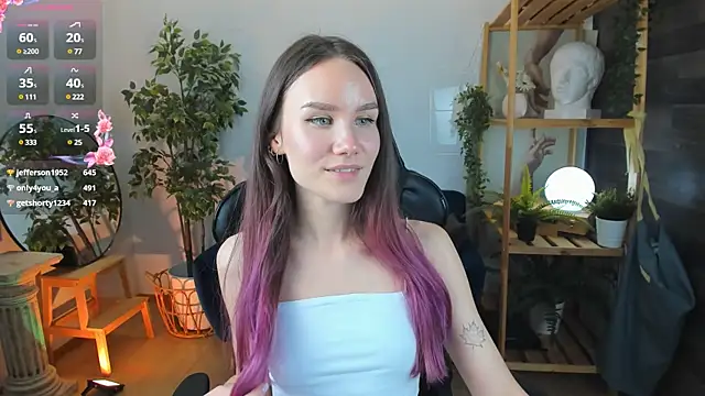 Clare  Florence online show from 03.18.25