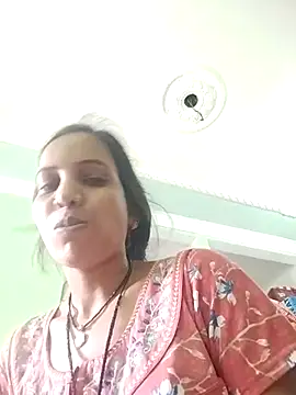 Snapshot of Hotty-Nidhi chatting on 03.15.25 Hotty-Nidhi online show from 03.15.25